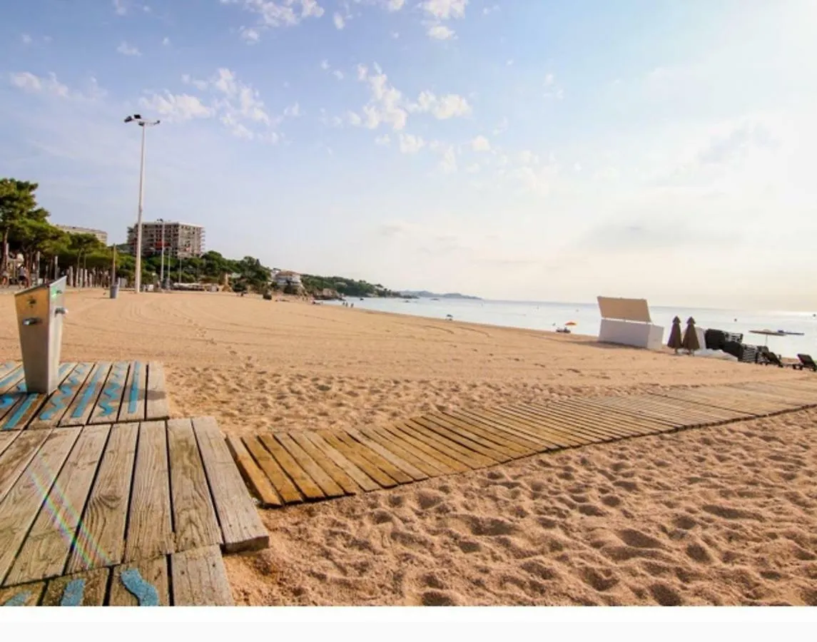 Apartment Carrer Juli Garreta Platja d'Aro